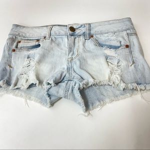 American Eagle Womens Jean Short Shorts Size 4 Stretch Distressed Light  #0195